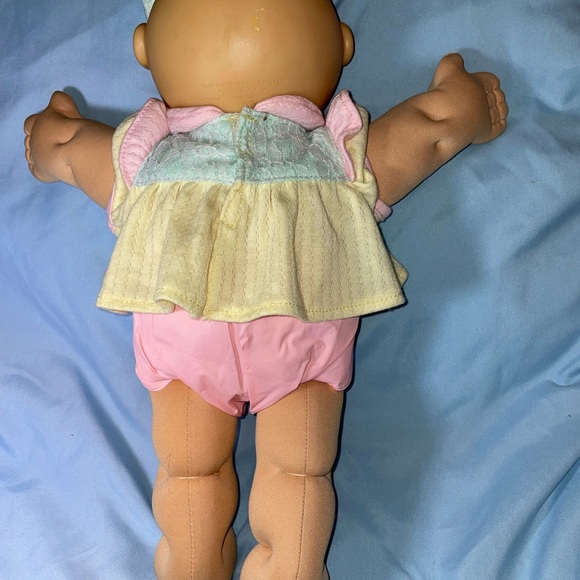 Full size Cabbage Patch baby Doll - Picture 7 of 7